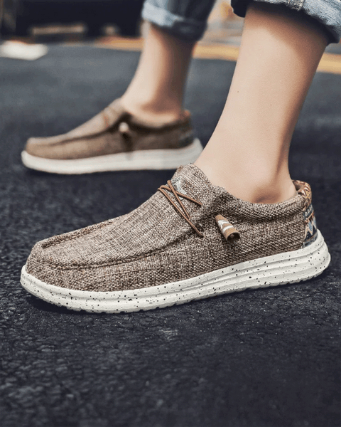 Mocassim casual para homens com estilo refinado e estética old money, feito em tecido respirável.