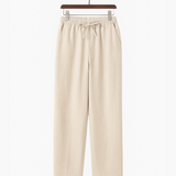 Calça masculina vintage em linho puro com caimento reto.
