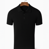 Camisa com corte reto e gola polo para look preppy elegante.