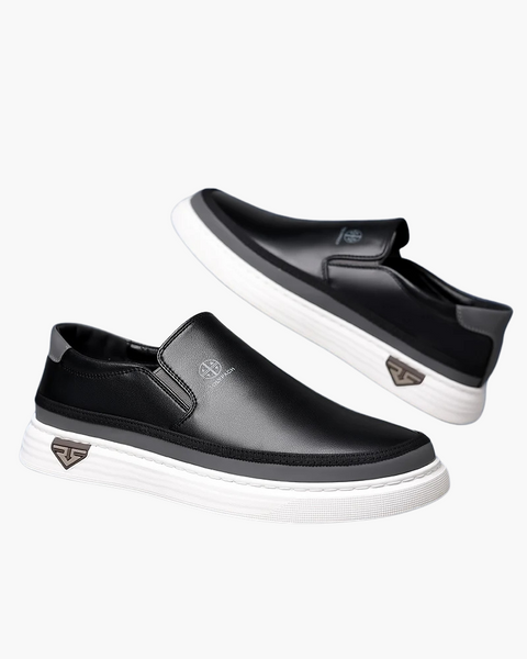 Calçado ideal para direção com palmilha confortável e visual discreto, casual, masculino.