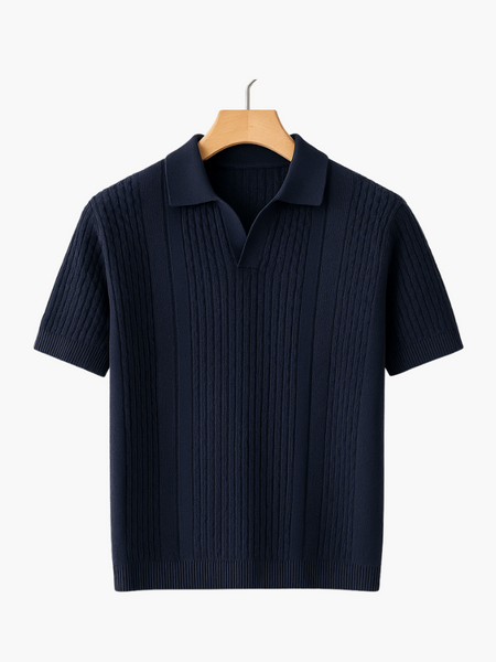 Polo com lapela elegante para composições sofisticadas no verão.