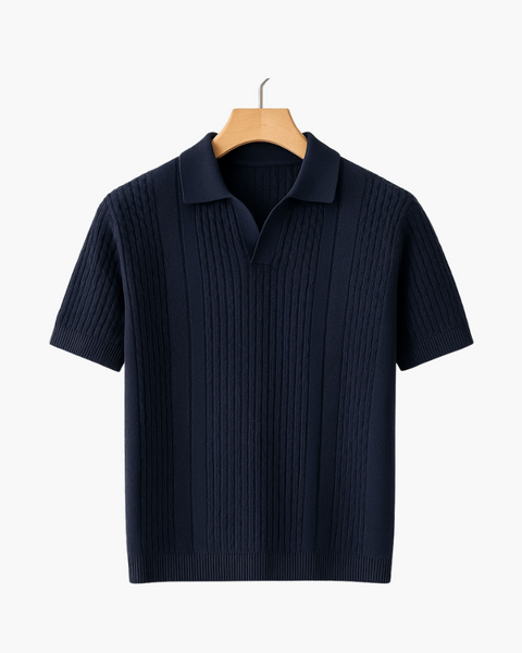 Polo com lapela elegante para composições sofisticadas no verão.