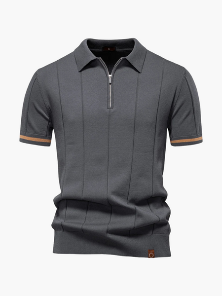 Polo masculina de verão com zíper elegante e tecido leve para homens que valorizam a estética clássica e atemporal.